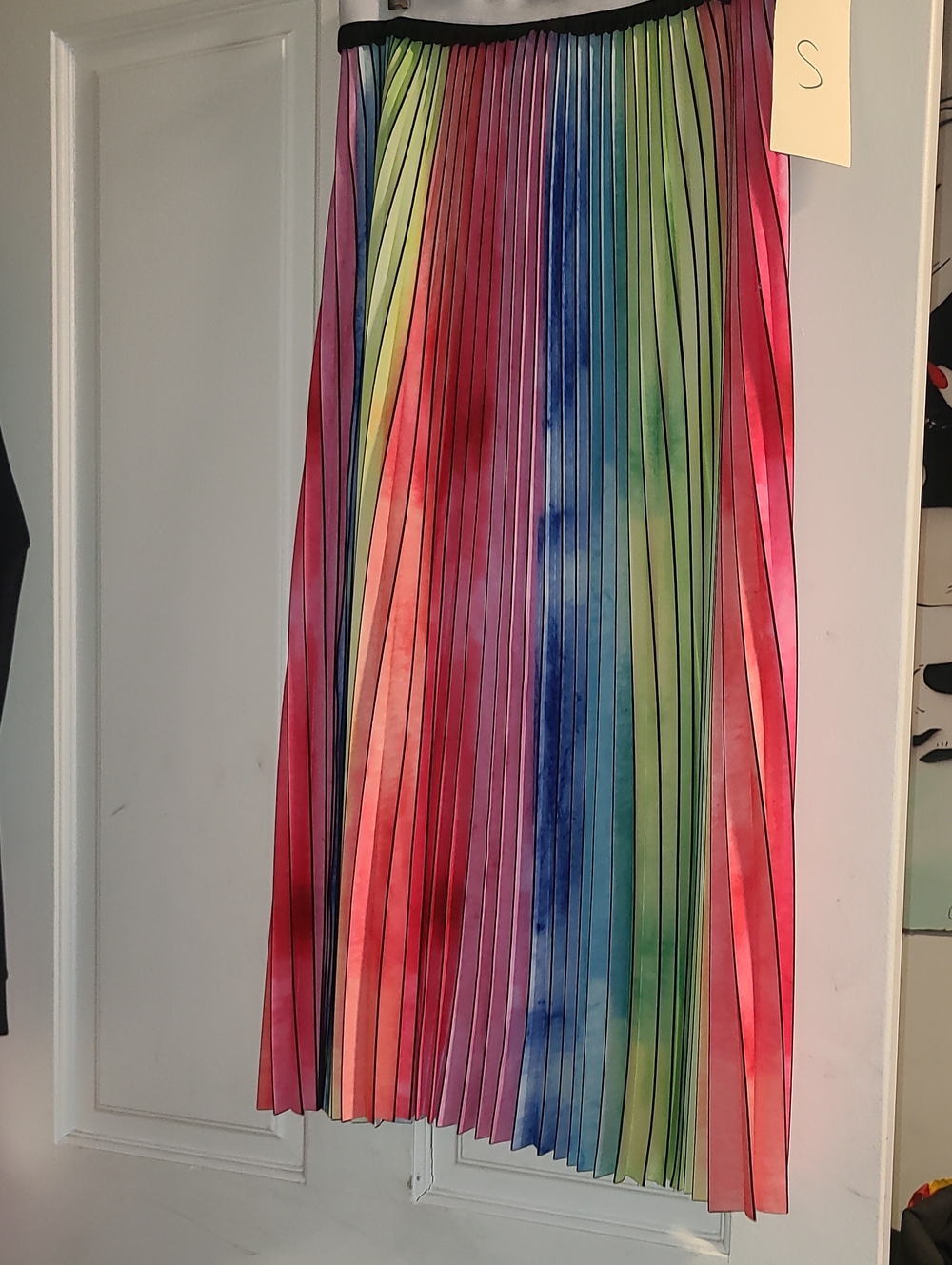 Multicolor Pleated Midi Skirt - Vibrant Rainbow Print